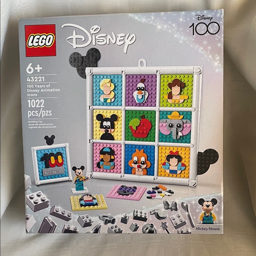 LEGO Disney Animation Icons Set with Colorful Blocks